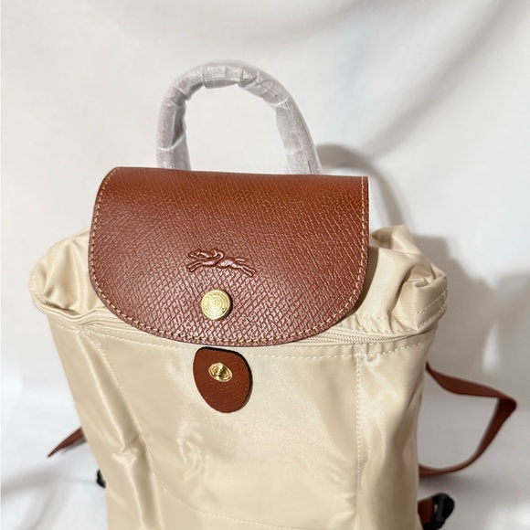 Authentic NWT Longchamp M Tan and Cream Backpack main image 6